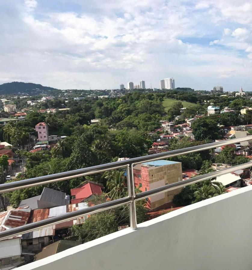 Obaid Condotels Cebu Екстериор снимка