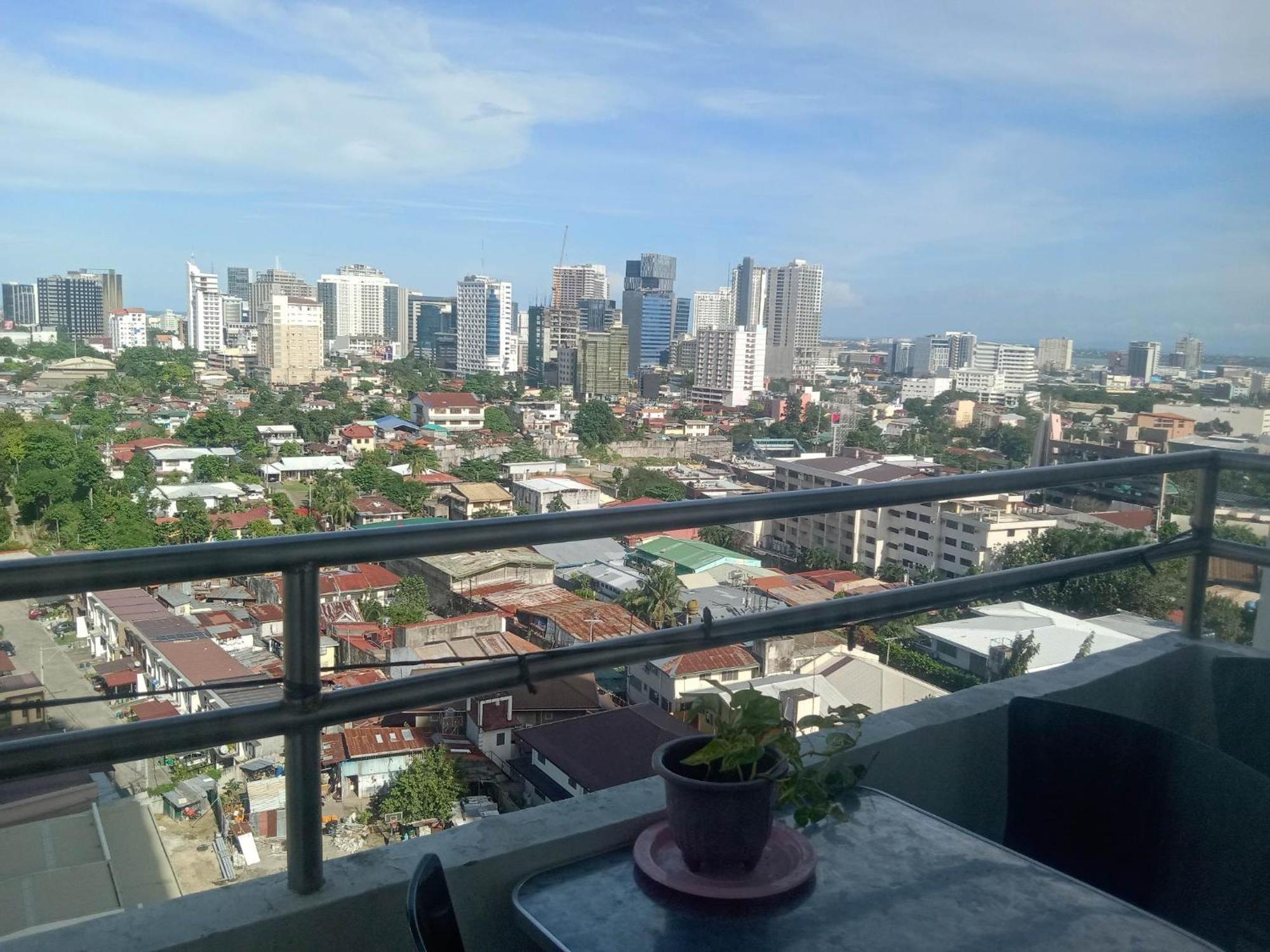Obaid Condotels Cebu Екстериор снимка