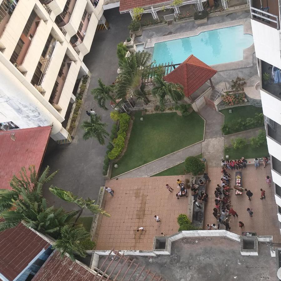 Obaid Condotels Cebu Екстериор снимка